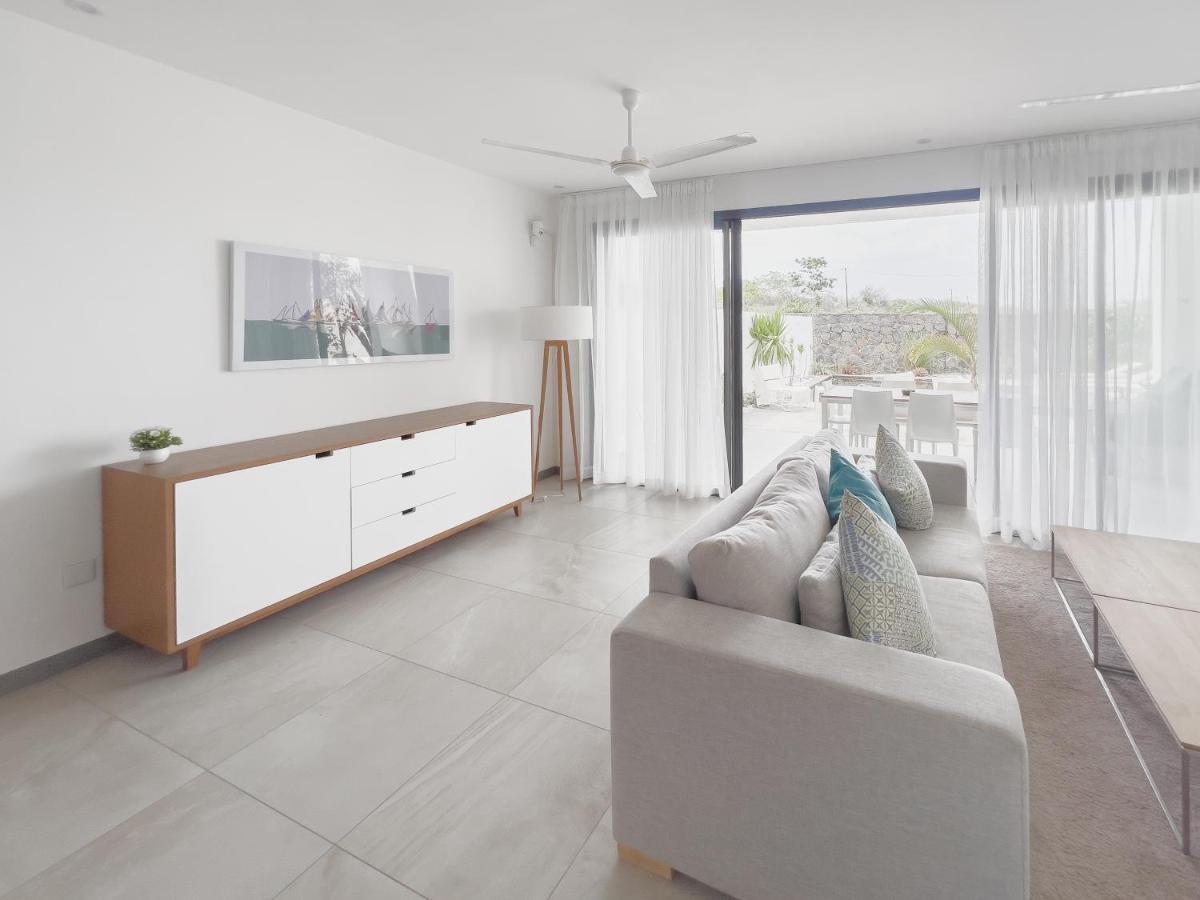 Residence Celestial - Premium 3 Bedrooms Villa With Volcanic Stone Pool Grand-Baie Kültér fotó